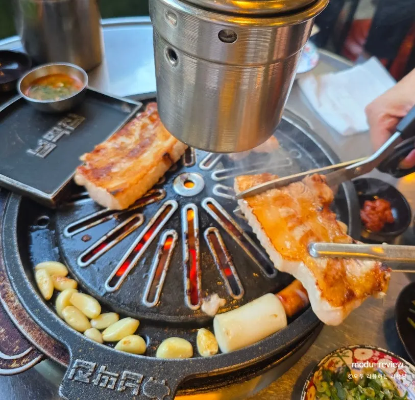 숙성 삼겹살 불판 구이