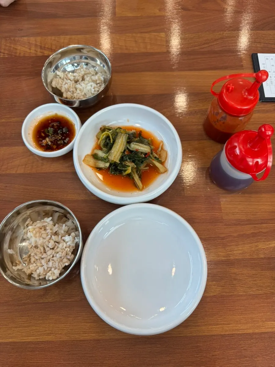 Self bar with buckwheat tea and extra side dishes