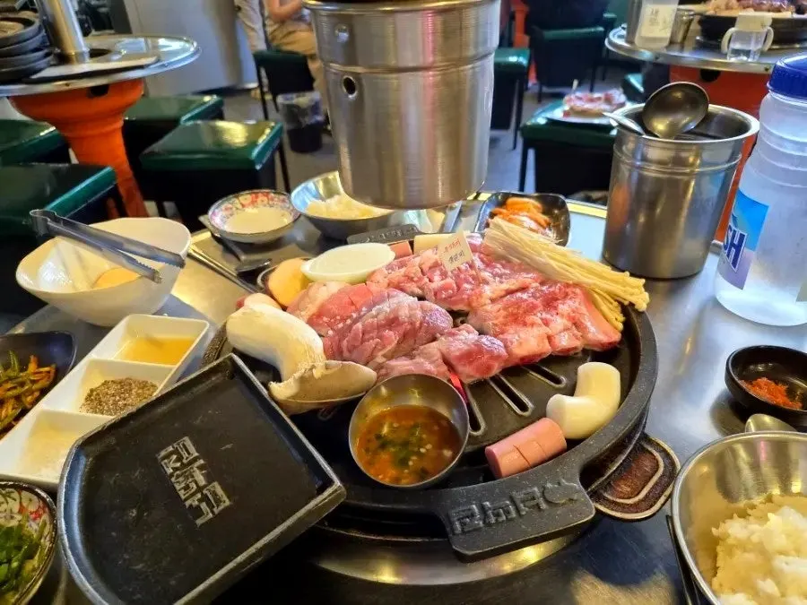 산청흑돼지생갈비 400g과 구이야채 세트
