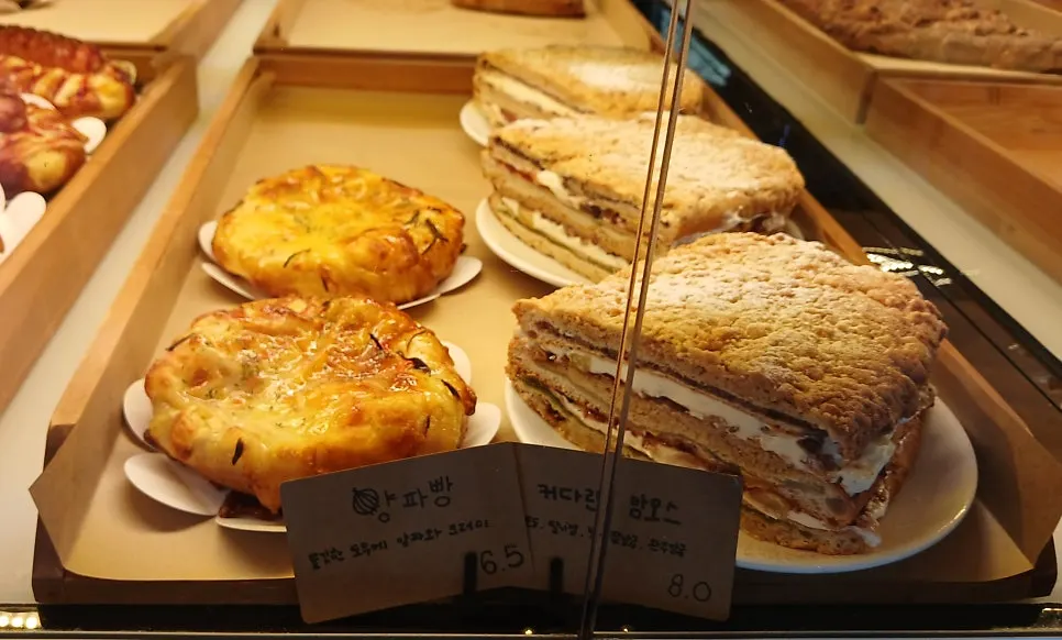 Chestnut manju and rice chiffon on display