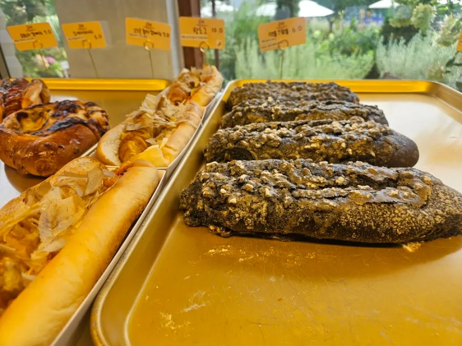 View of the bakery corner at Baedagol Bakery House