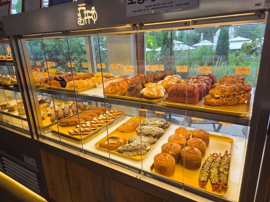 A display of many kinds of café bread
