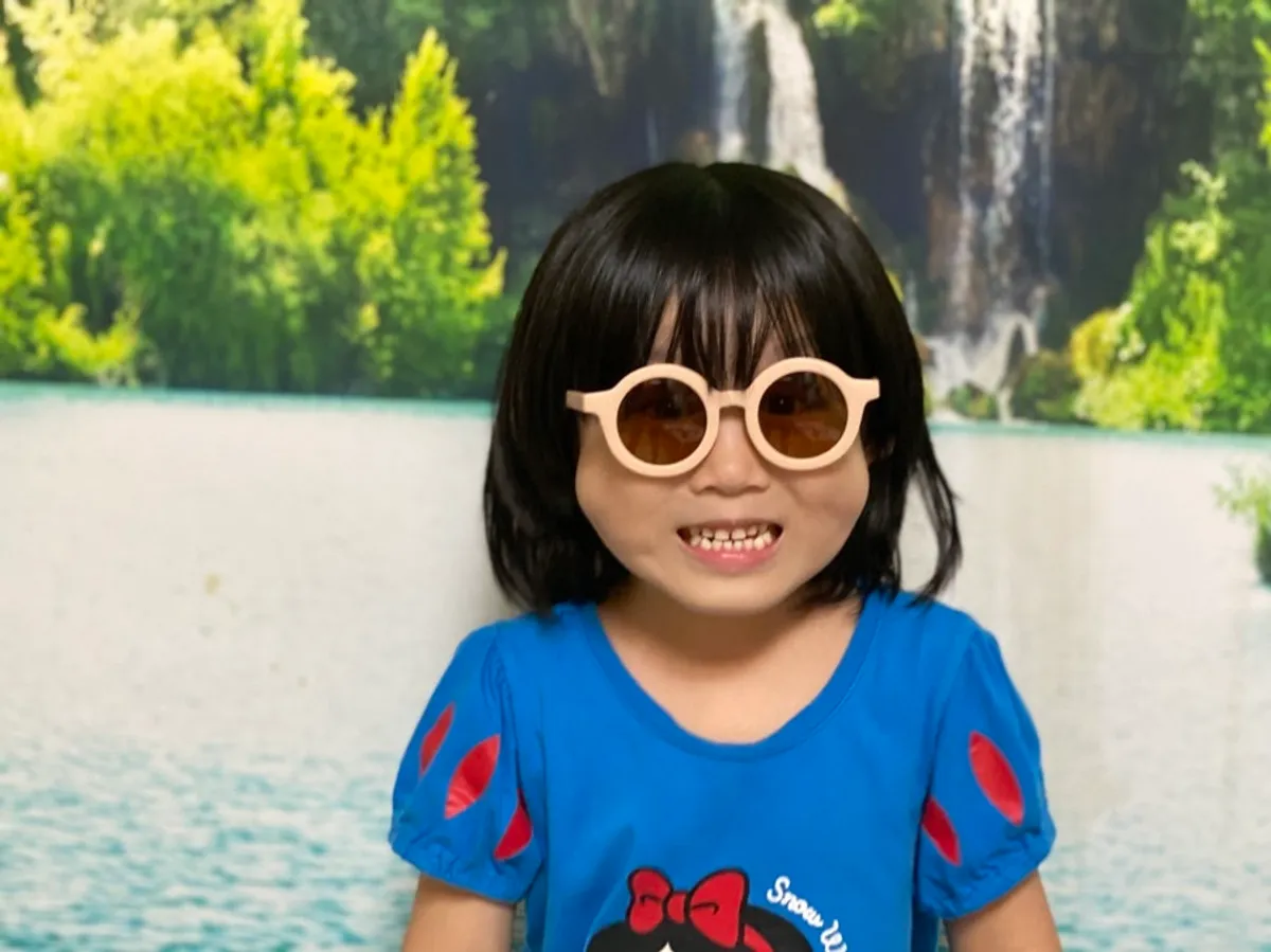 Greg & Co. toddler sunglasses colors