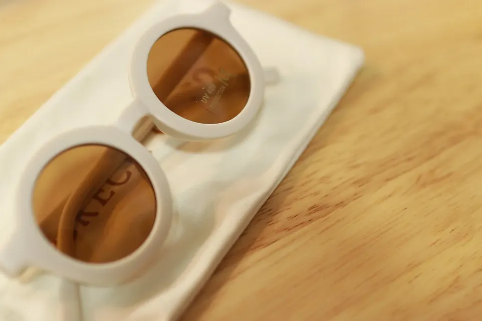 White Greg & Co Sunglasses