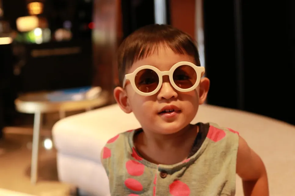 Four-year-old wearing sunglasses