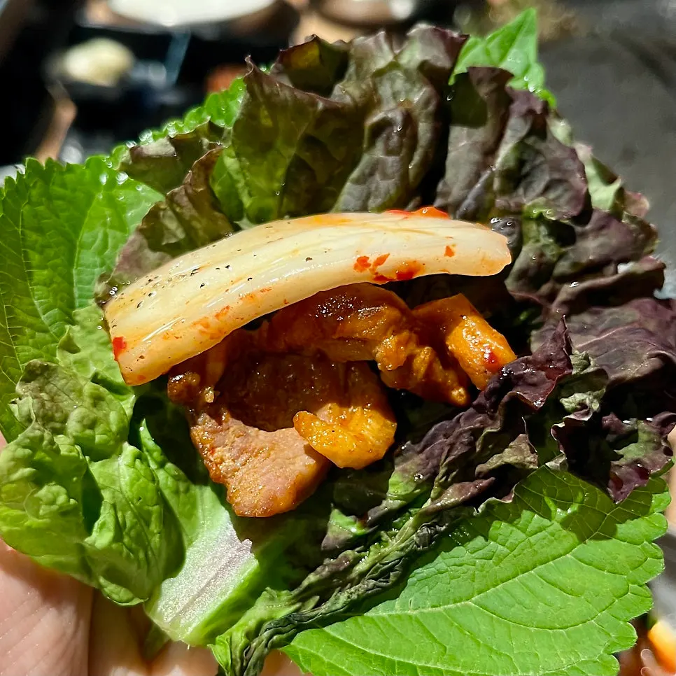 삼겹살처럼 구워진 오리로스 구이