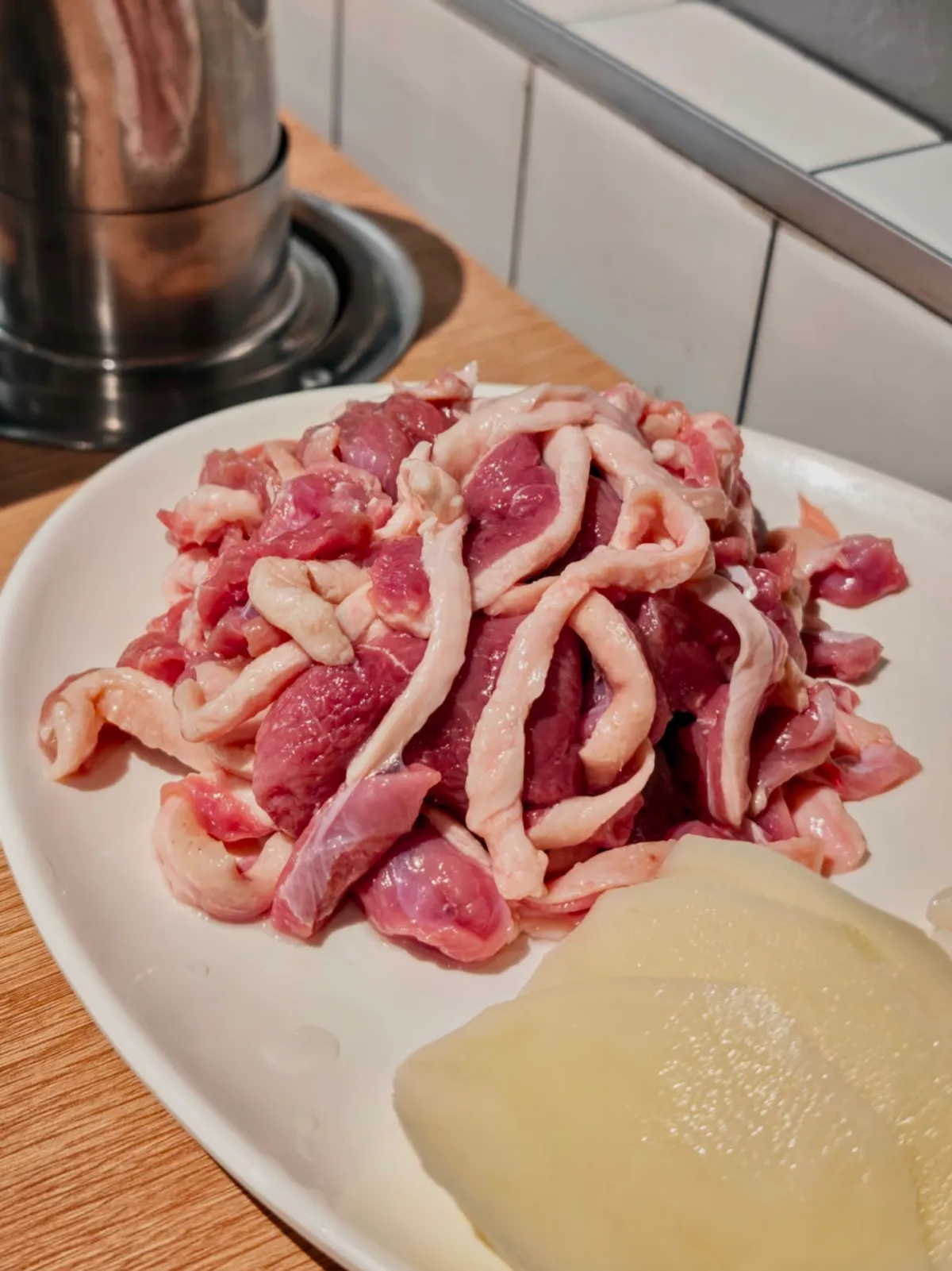Raw duck 400g served on a plate