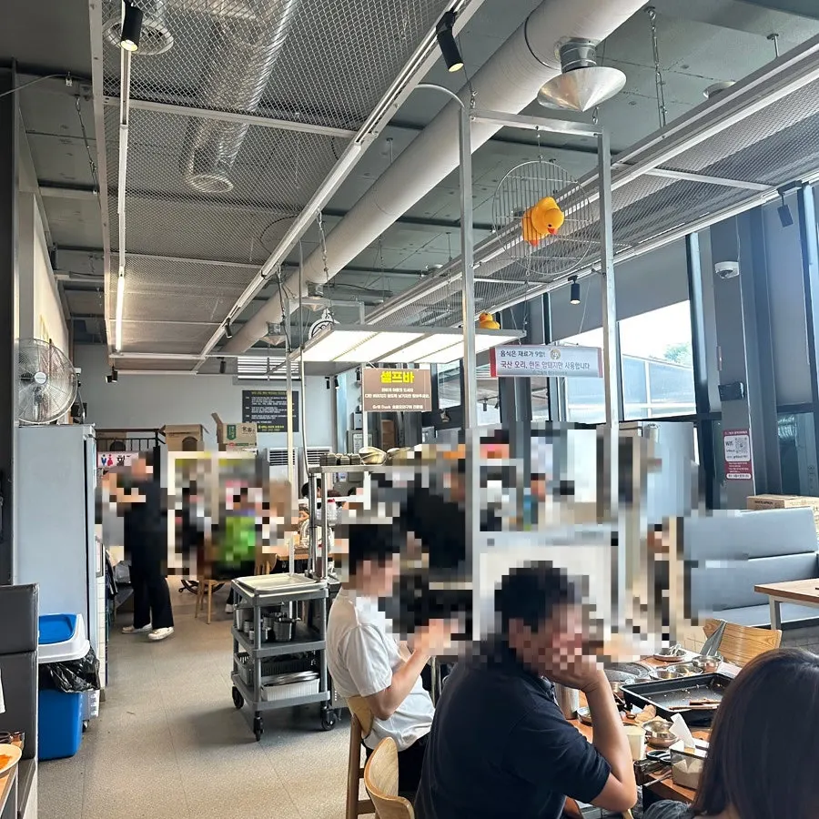 Spacious interior seating at Grill Duck