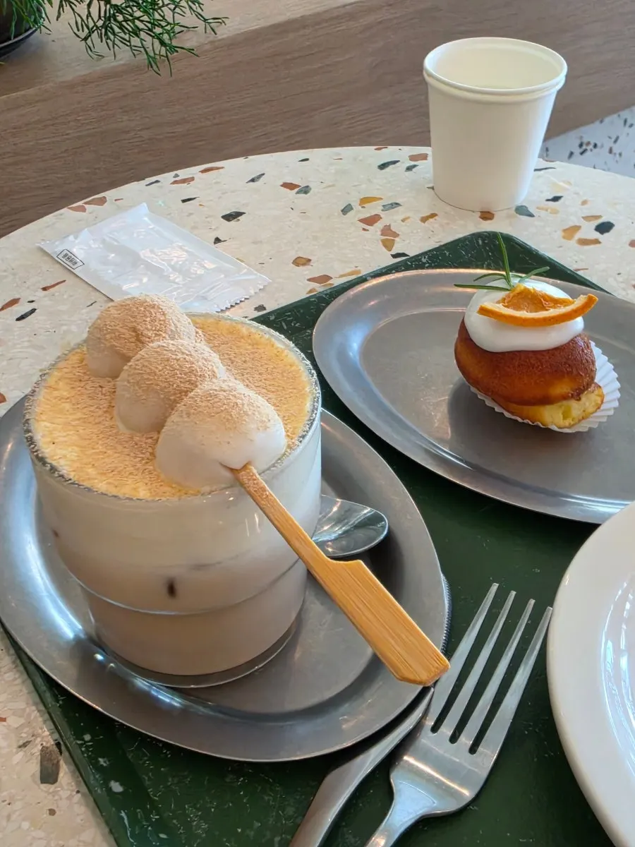 상큼한 레몬 마들렌