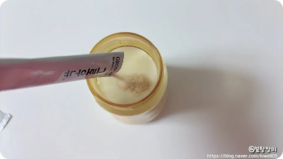 Toddler nutrition powder for mixing into drinks