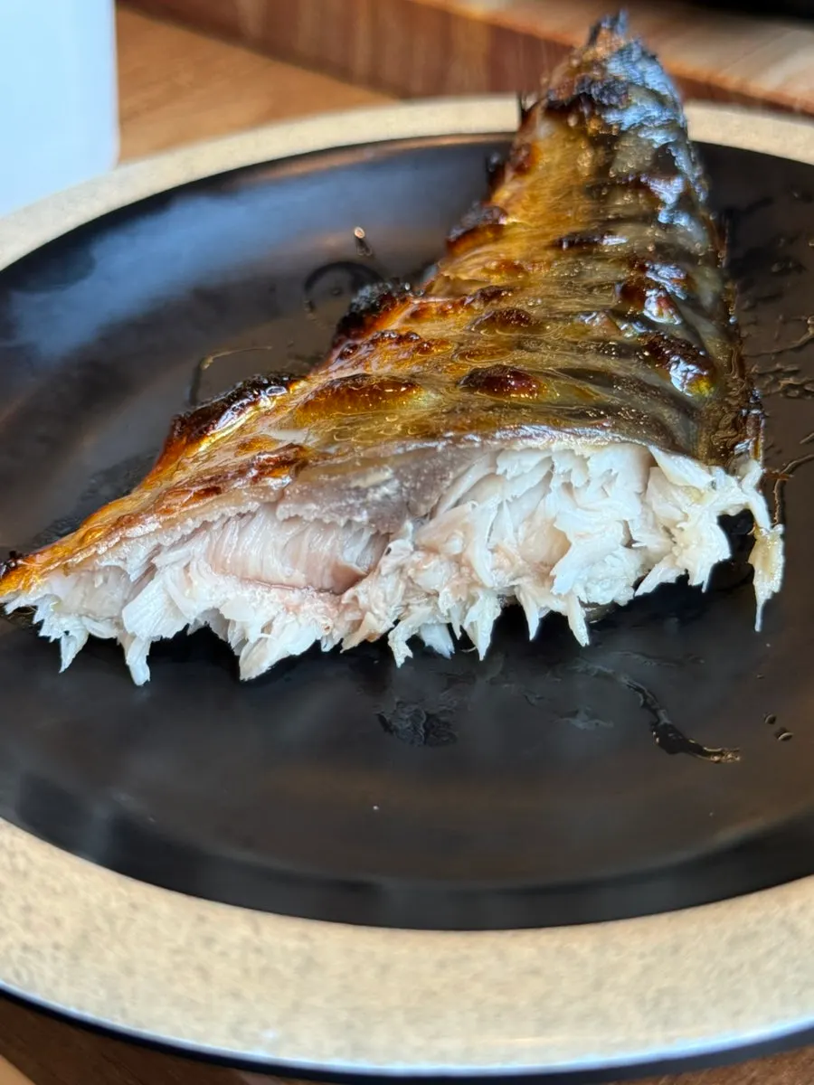 Close-up of wood-fired grilled mackerel with no fishy smell