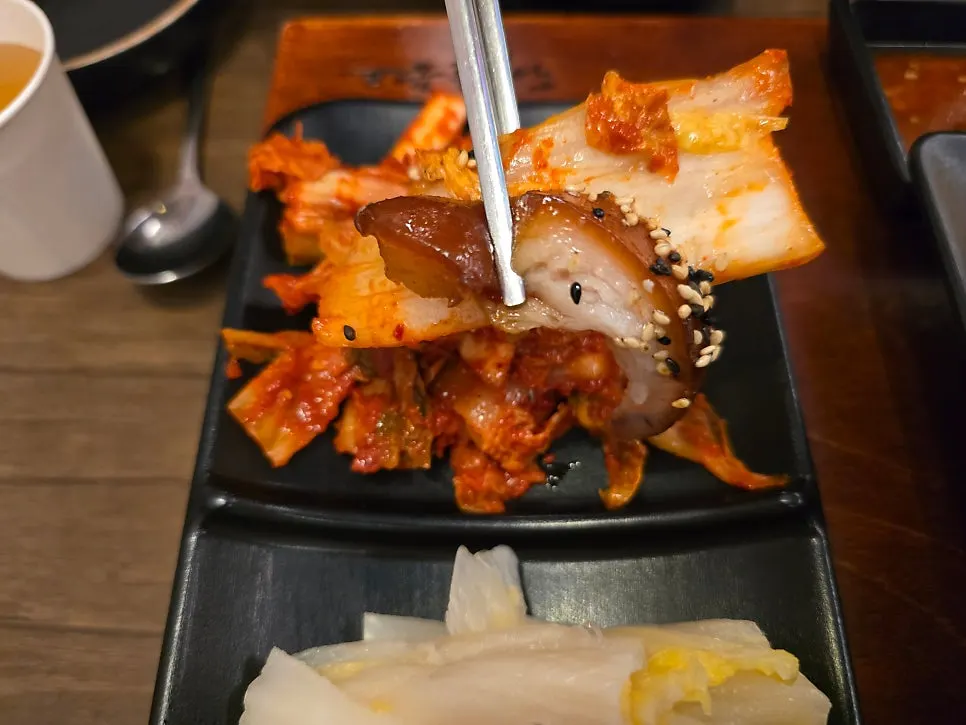 Chewy jokbal skin dipped in barbecue sauce