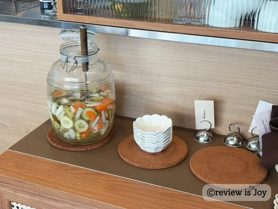 Self-serve pickle station at Haedeun