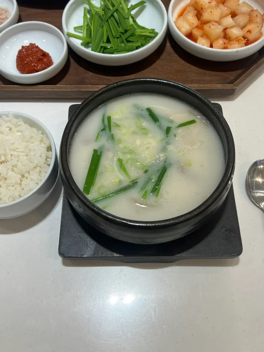 Close-up of the hearty gukbap toppings
