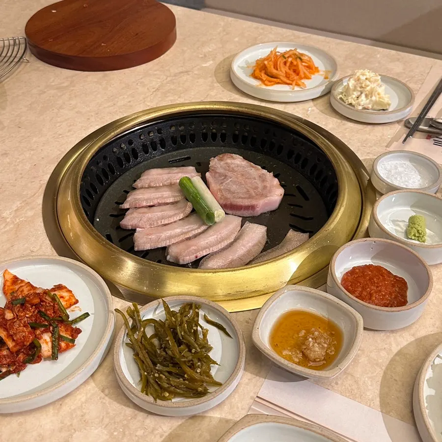 삼성동 한우 한돈 전문점 국보가든 삼성본점