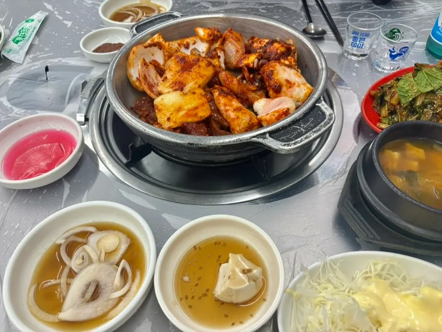 Botella de soju pedida junto con el yangopchang