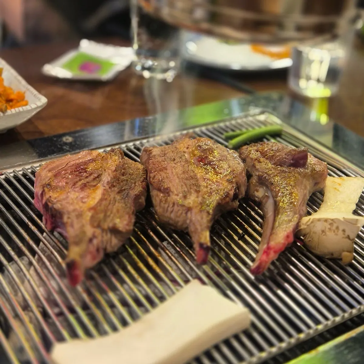 Lamb ribs and lamb skewers at Gukje Yangyukgwan in Bokdae-dong