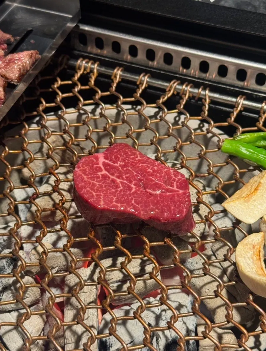 Thick-cut hanwoo tenderloin grilled to perfection
