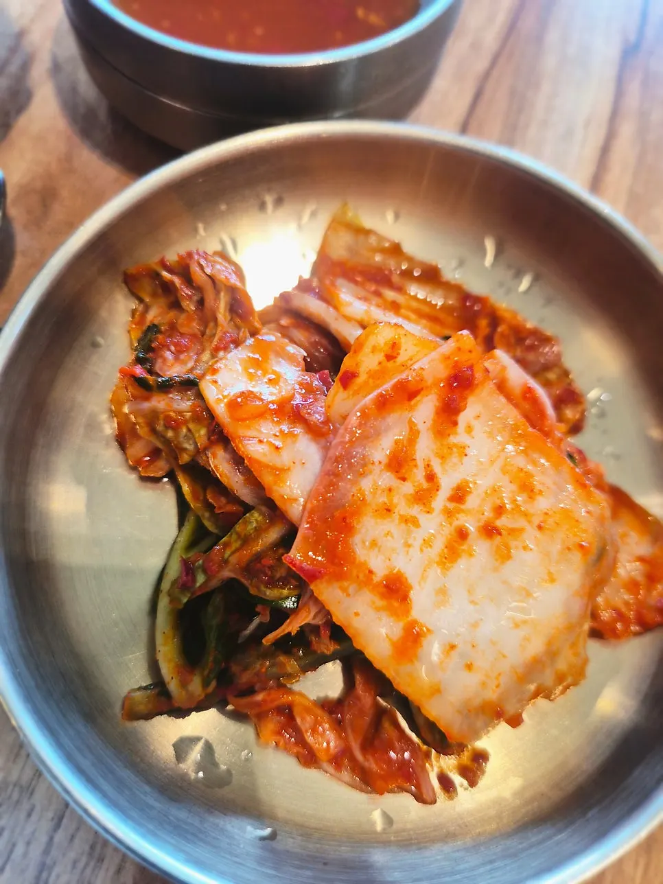 열무김치와 배추김치 반찬