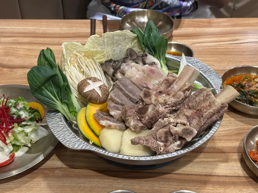 국수화 왕갈비 국수 전골 2인분 상차림