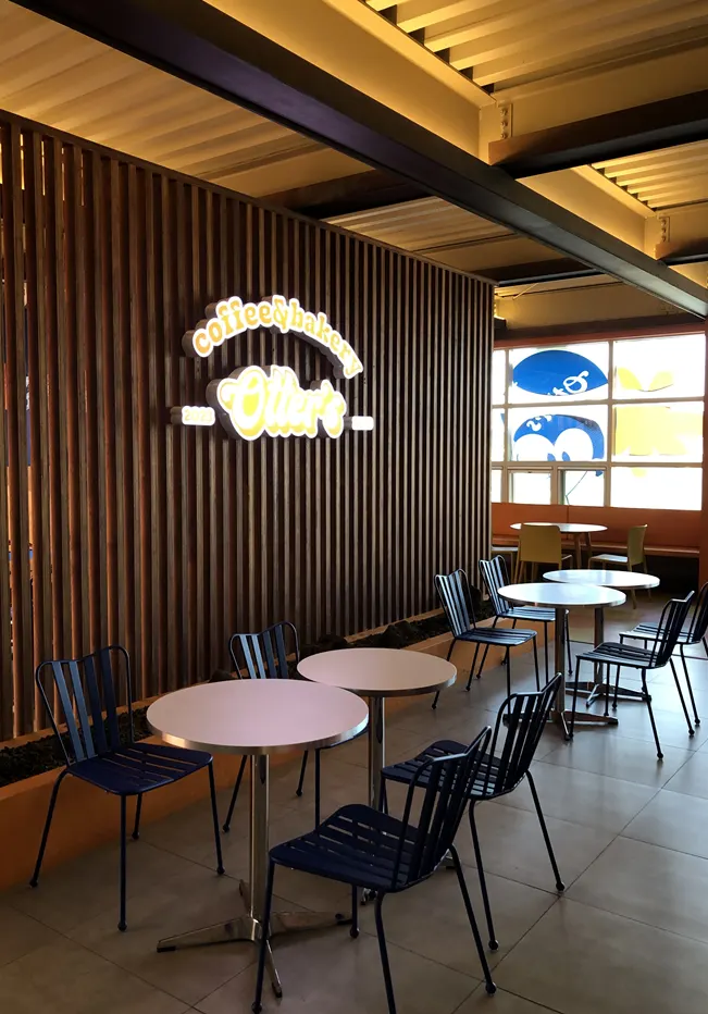 Various styles of café seating