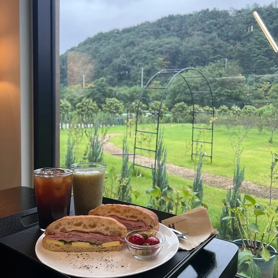 Amenities inside the café