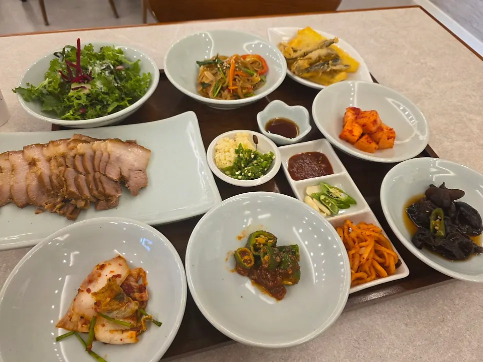 Restorative menu dishes including loach soup and goat soup