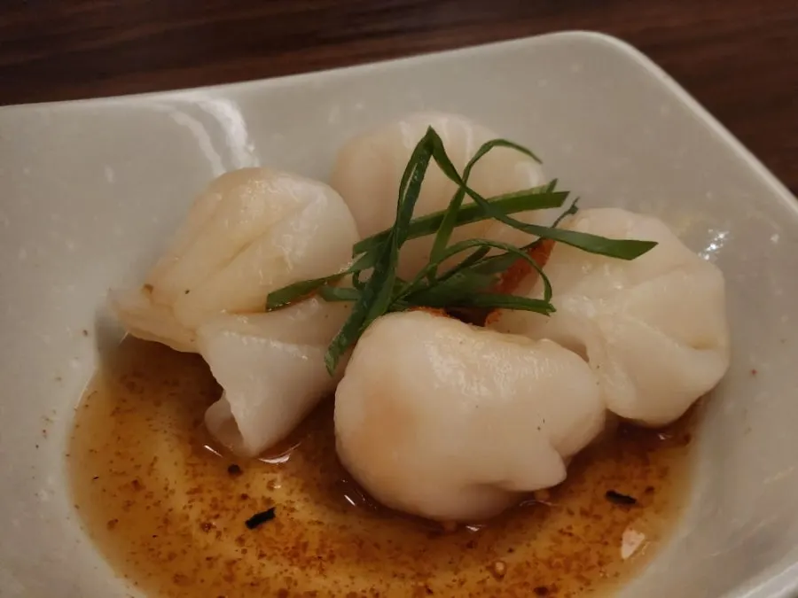 Four pieces of whole shrimp dimsum with sauce