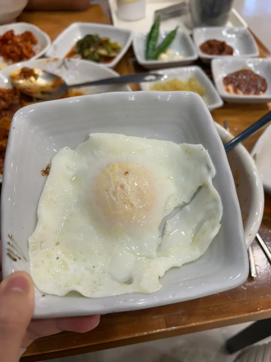 직접 구운 셀프 계란후라이