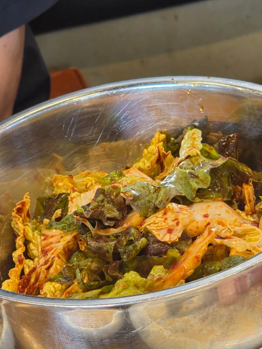 다 익은 꽃돼지모듬 고기 클로즈업
