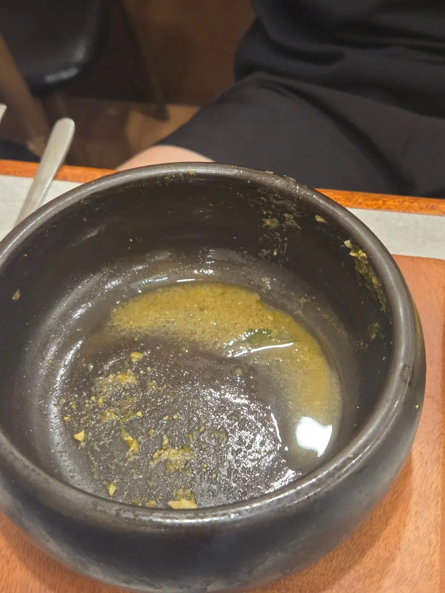 이로정 의자가 놓인 대기공간