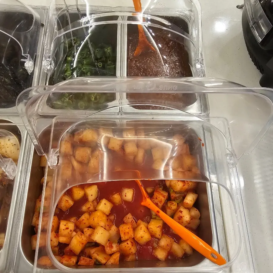 Side dish display at Irojeong's self-serve corner