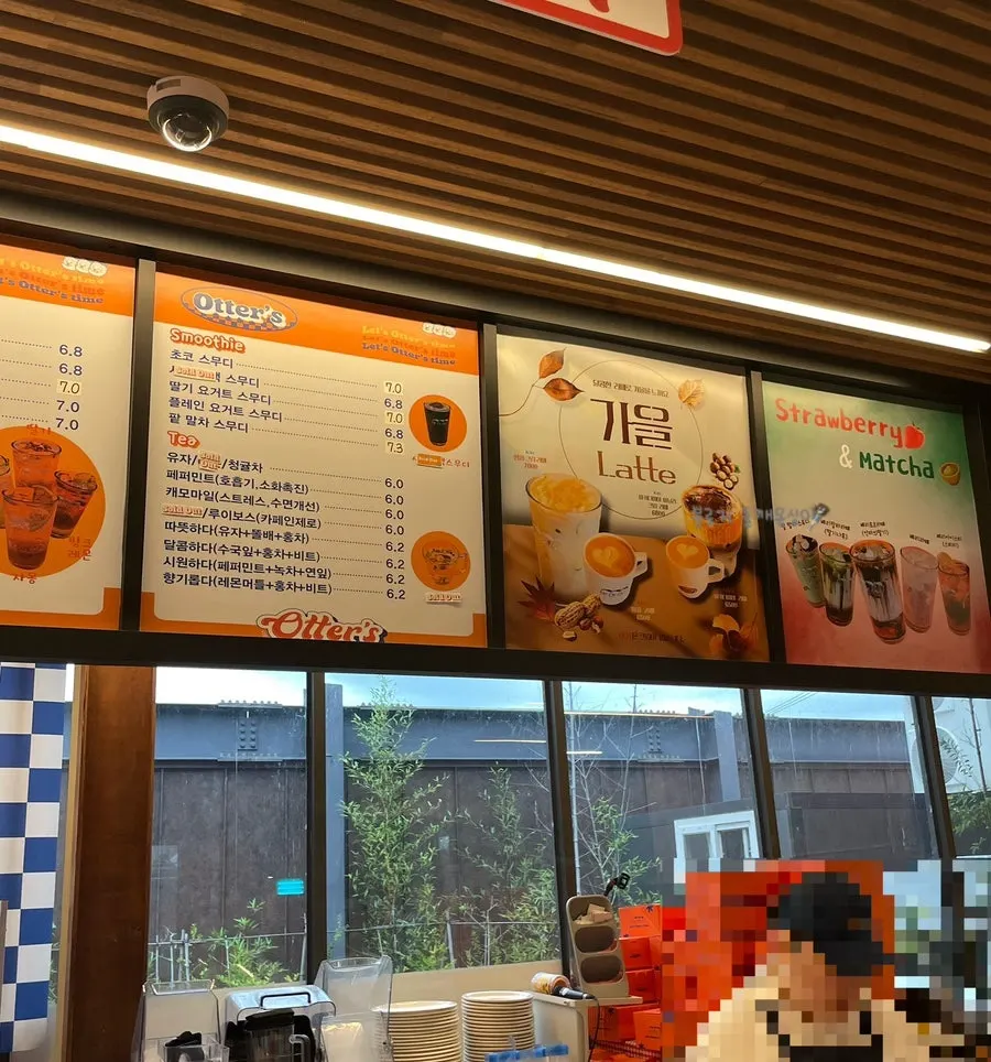 Bread corner with croquettes and hot dogs