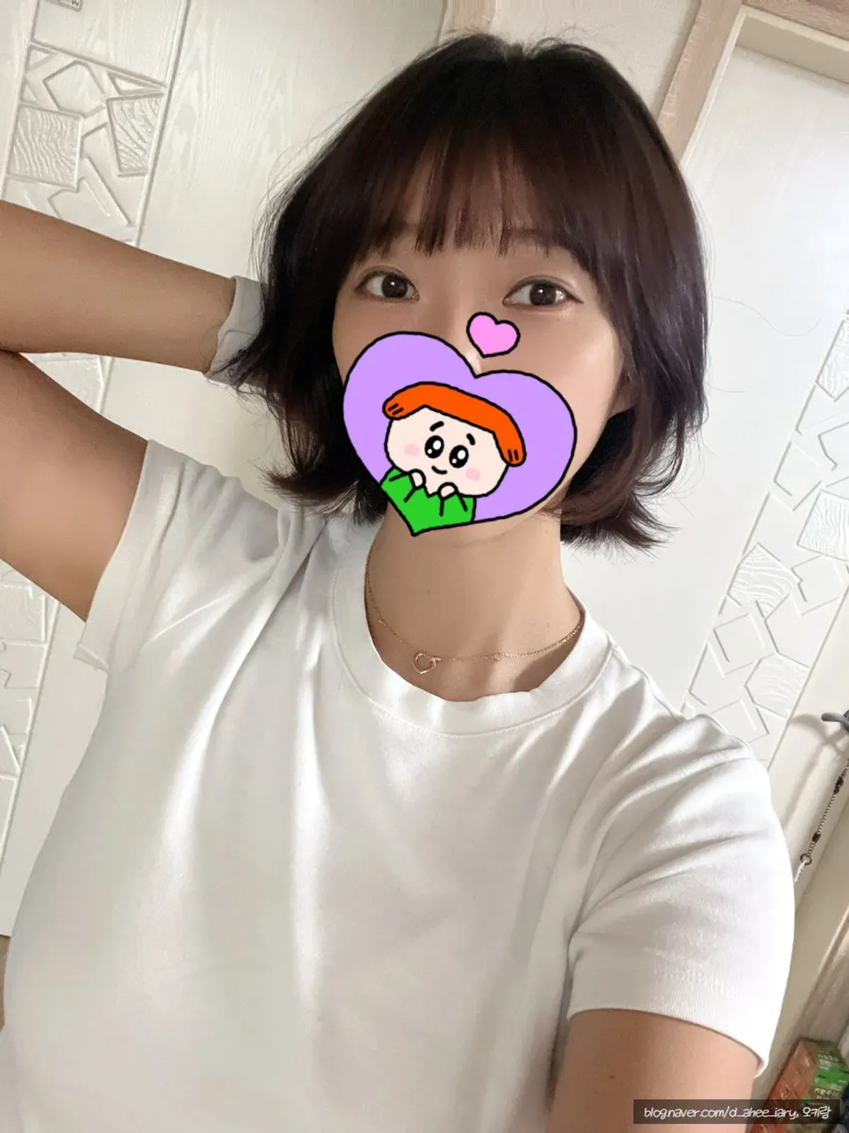 Bob style with a natural C-curl perm