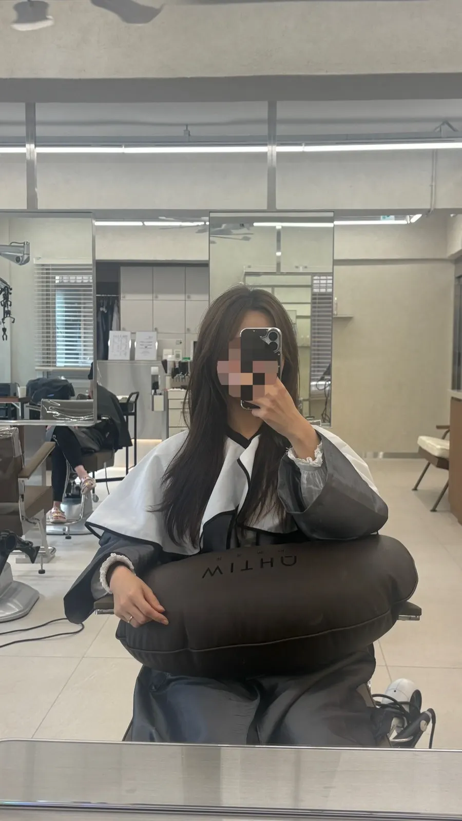 커트 전 길게 기른 비포 머리