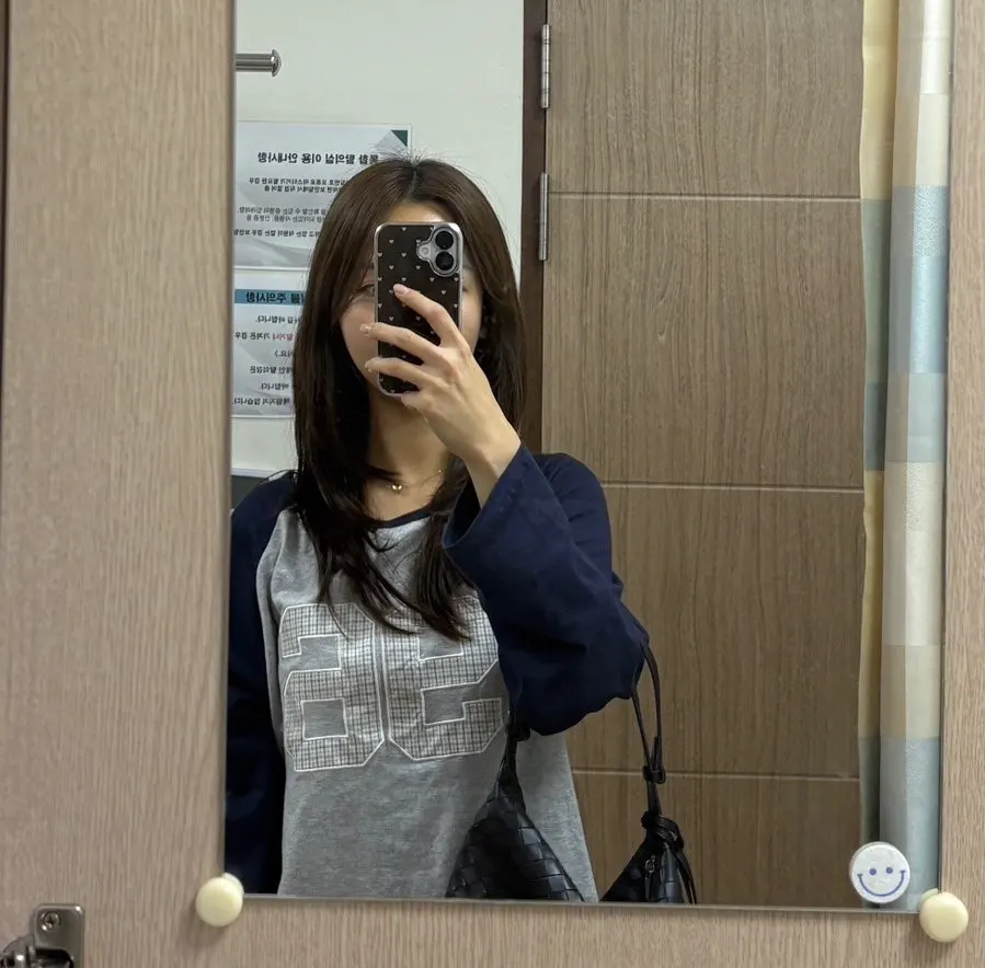 다음 날 출근길에 C컬로 말아 연출한 머리