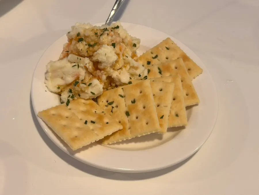 Complimentary potato salad crackers