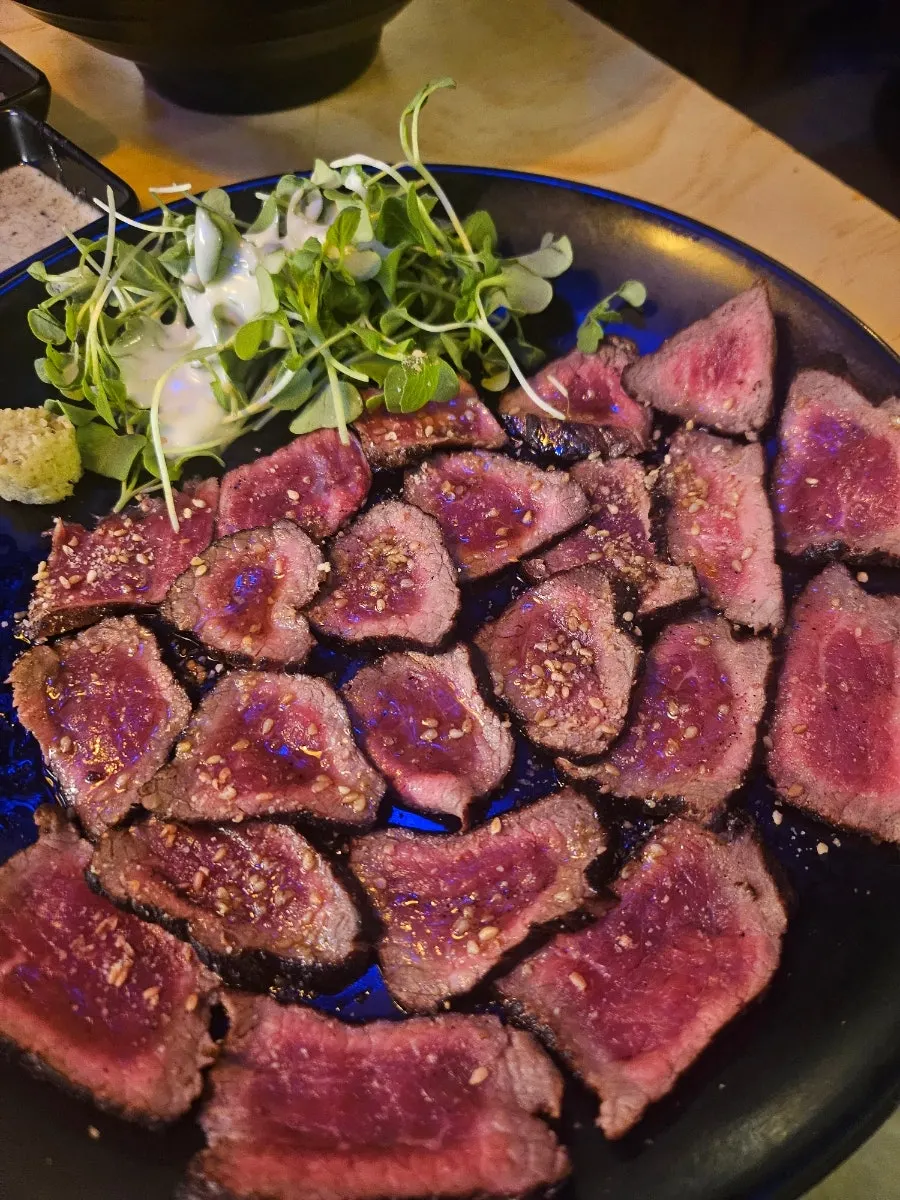 Skirt steak yakiniku grilling on the mini tabletop grill