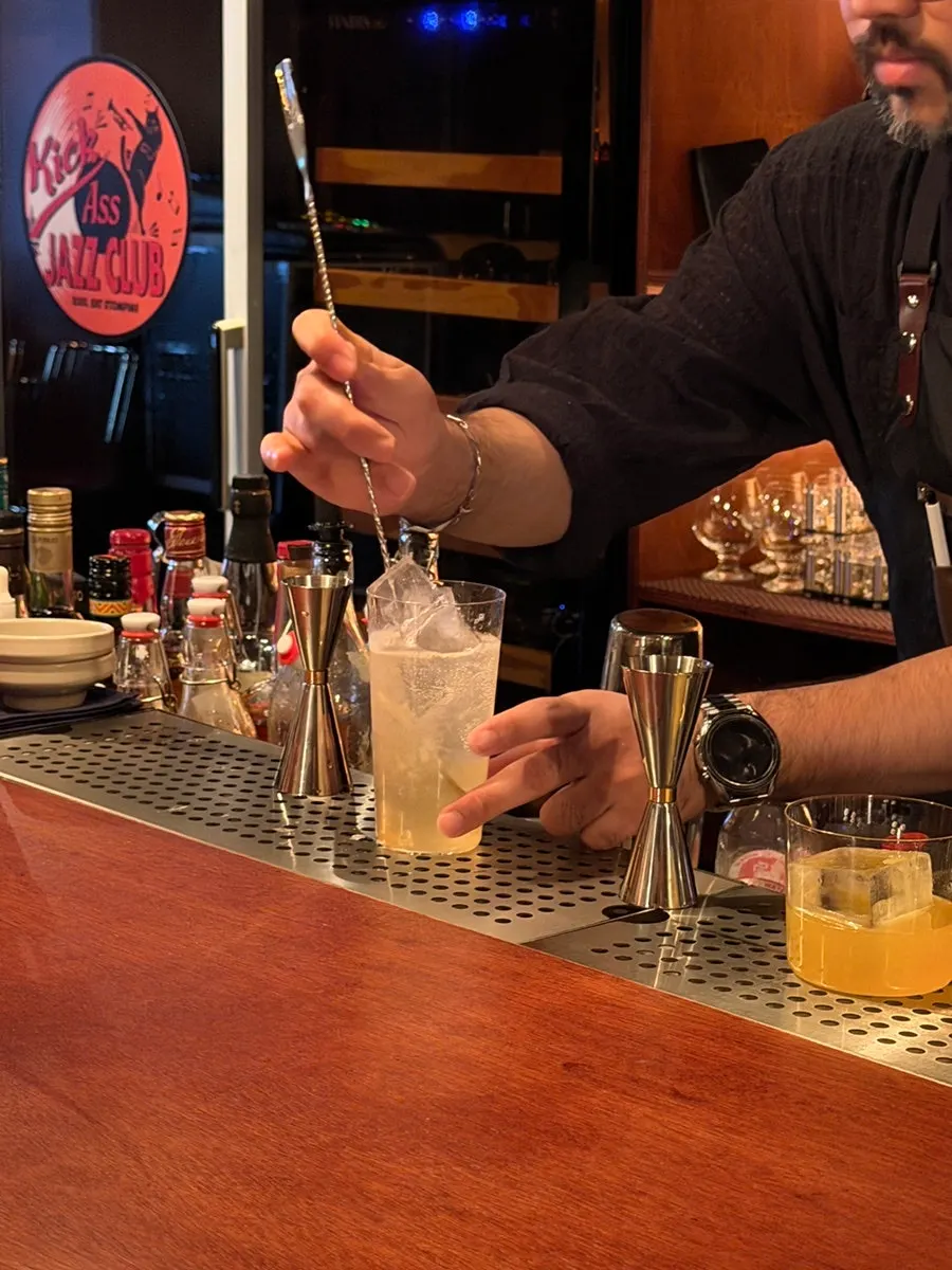 List of cocktails and highballs on the menu