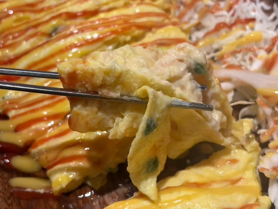 명란이 들어간 계란말이 단면