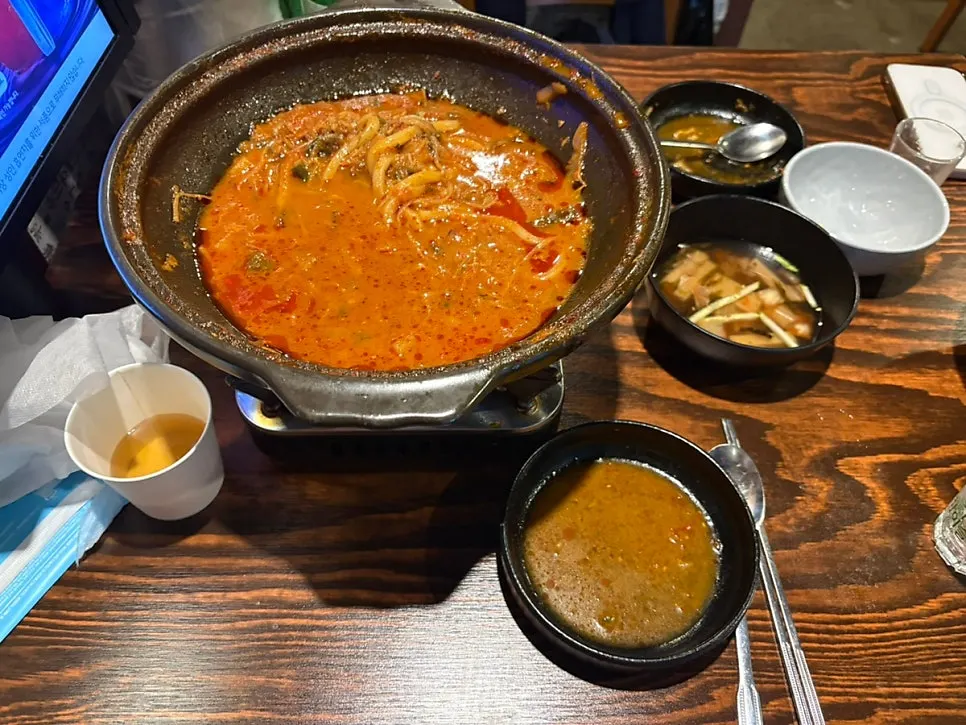 Dakbokkeumtang finished off with added udon noodles