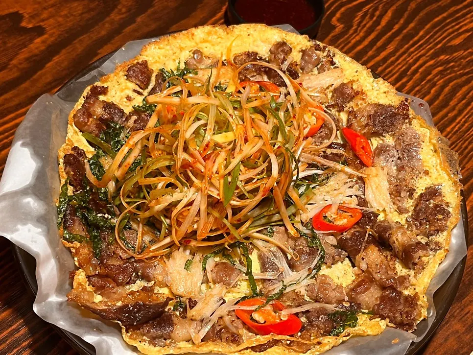 Freshly pan-seared beef yukjeon at Saechamjip