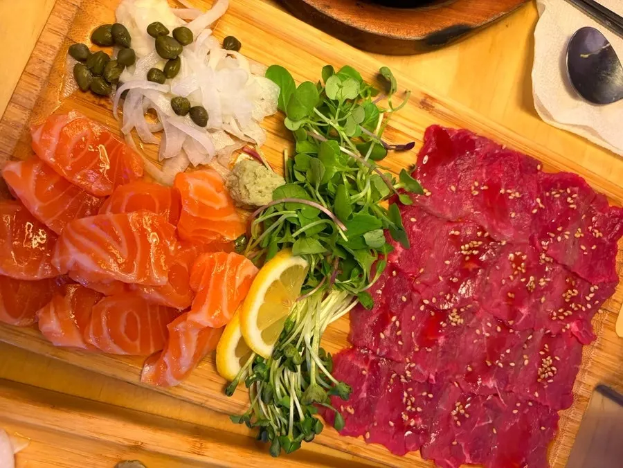 肉脍工作所世宗大店生拌牛肉菜品
