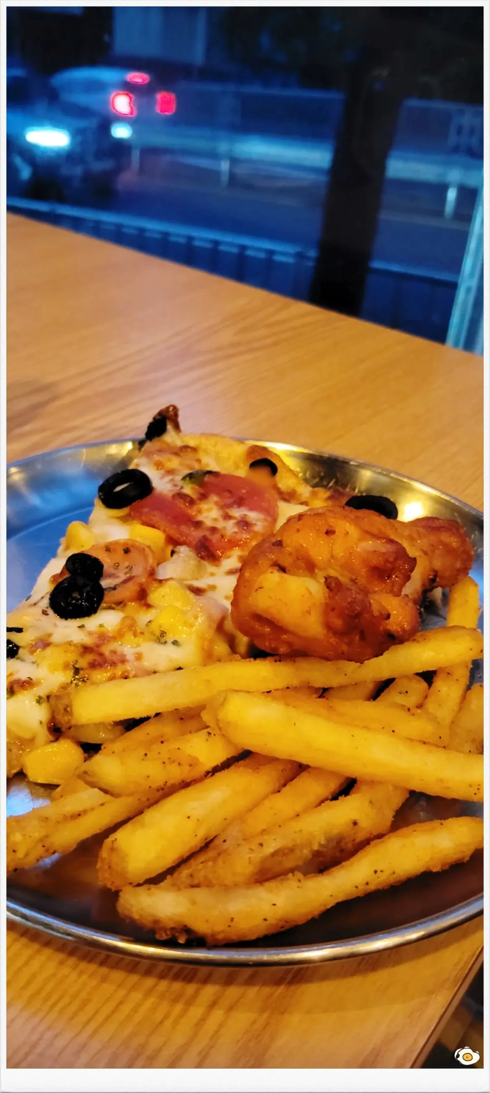Close-up of grilled wing bong