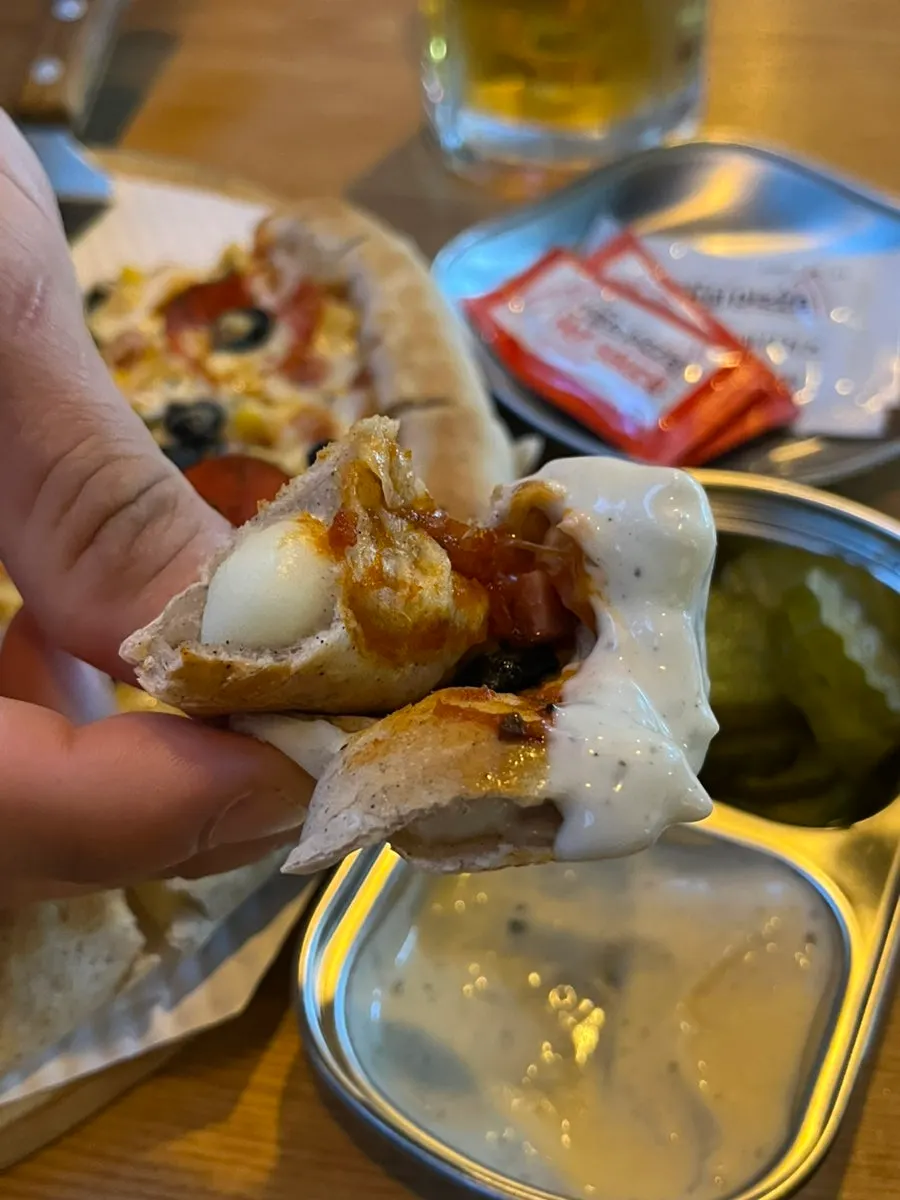 도톰하고 부드러운 자가제빵 도우 단면