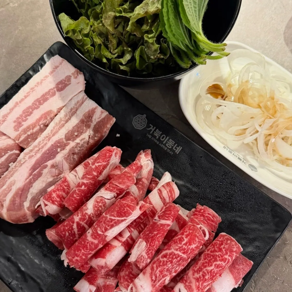 Table set with the Shabu-shabu & Pork Belly Set order