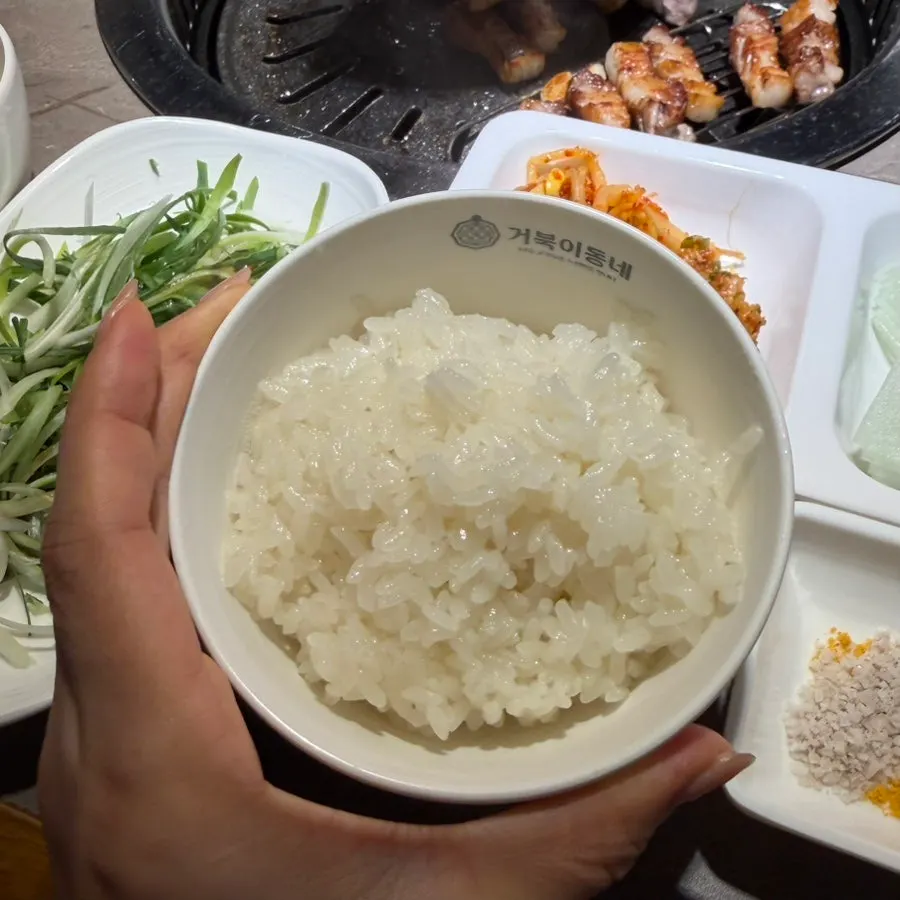 Cauldron rice with good texture and a glass of beer