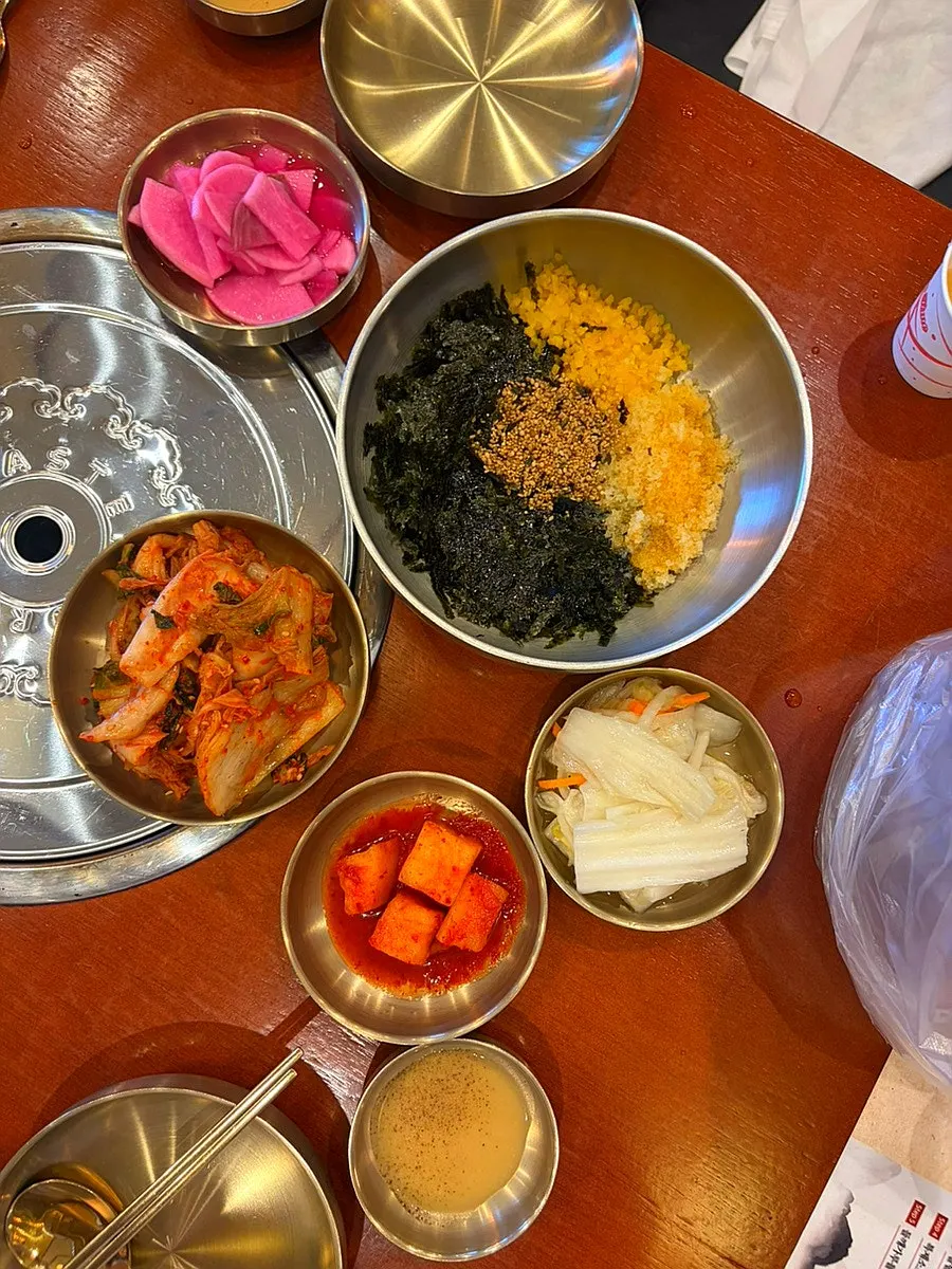 우거지·파김치·묵은지·갓김치 감자탕 메뉴판