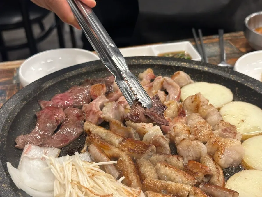기름장에 찍은 구운 염통