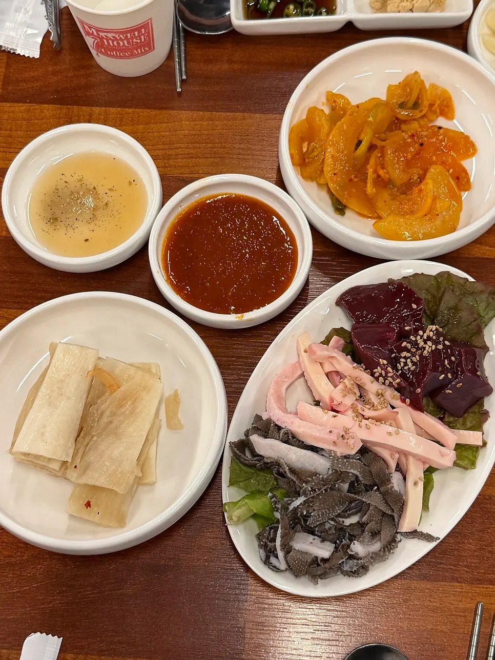 Basic side dishes including beef tripe and blood sausage